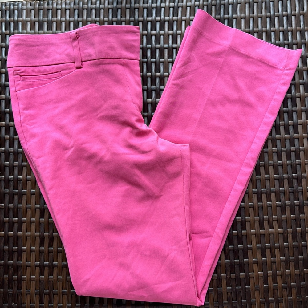NY&Co 7th Ave Design Studio pink pants. Sz 8. Like new condition